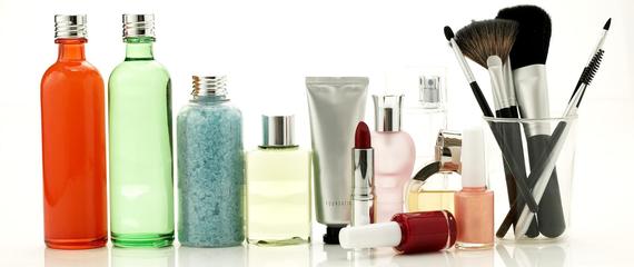 过期化妆品危害健康，如何辨别有妙招